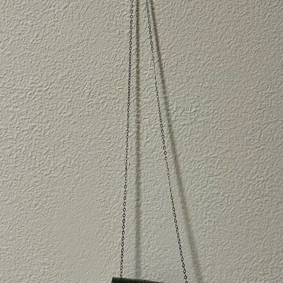 New In Box. 2005 Avon Silver Anchor
Necklace With 28" Chain - Picture 7 of 10